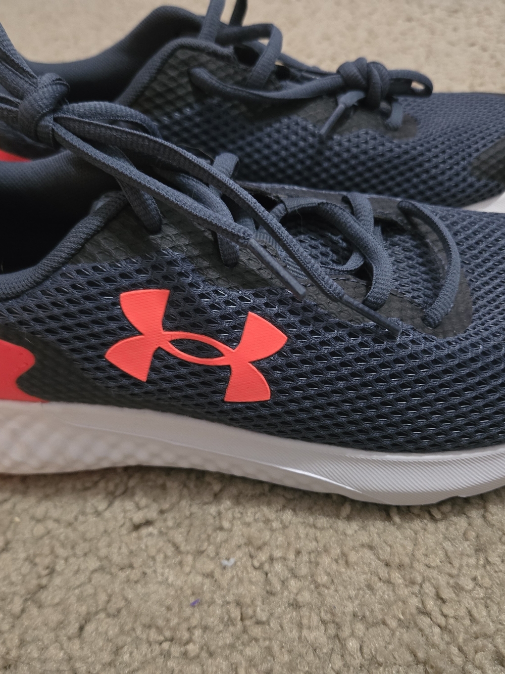 UNDER ARMOUR Charged Rogue 3 Knit Mens Running Shoe Navy and Coral